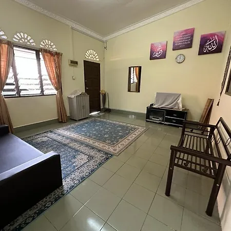 Mak Ani Homestay Kuala Terengganu Exterior photo